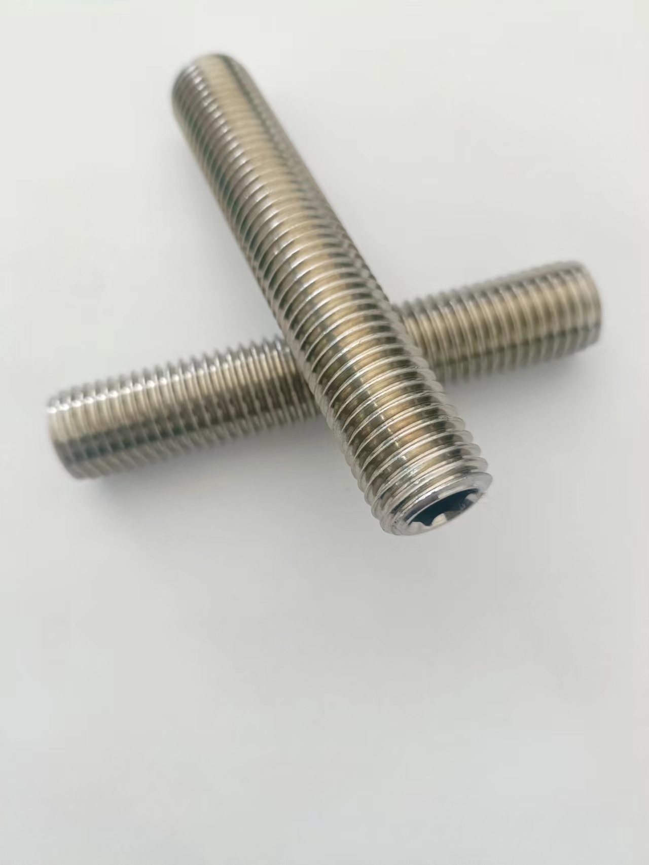 1758698188160299.jpg 20221230102327747_1280x1706.jpg_yt.jpg